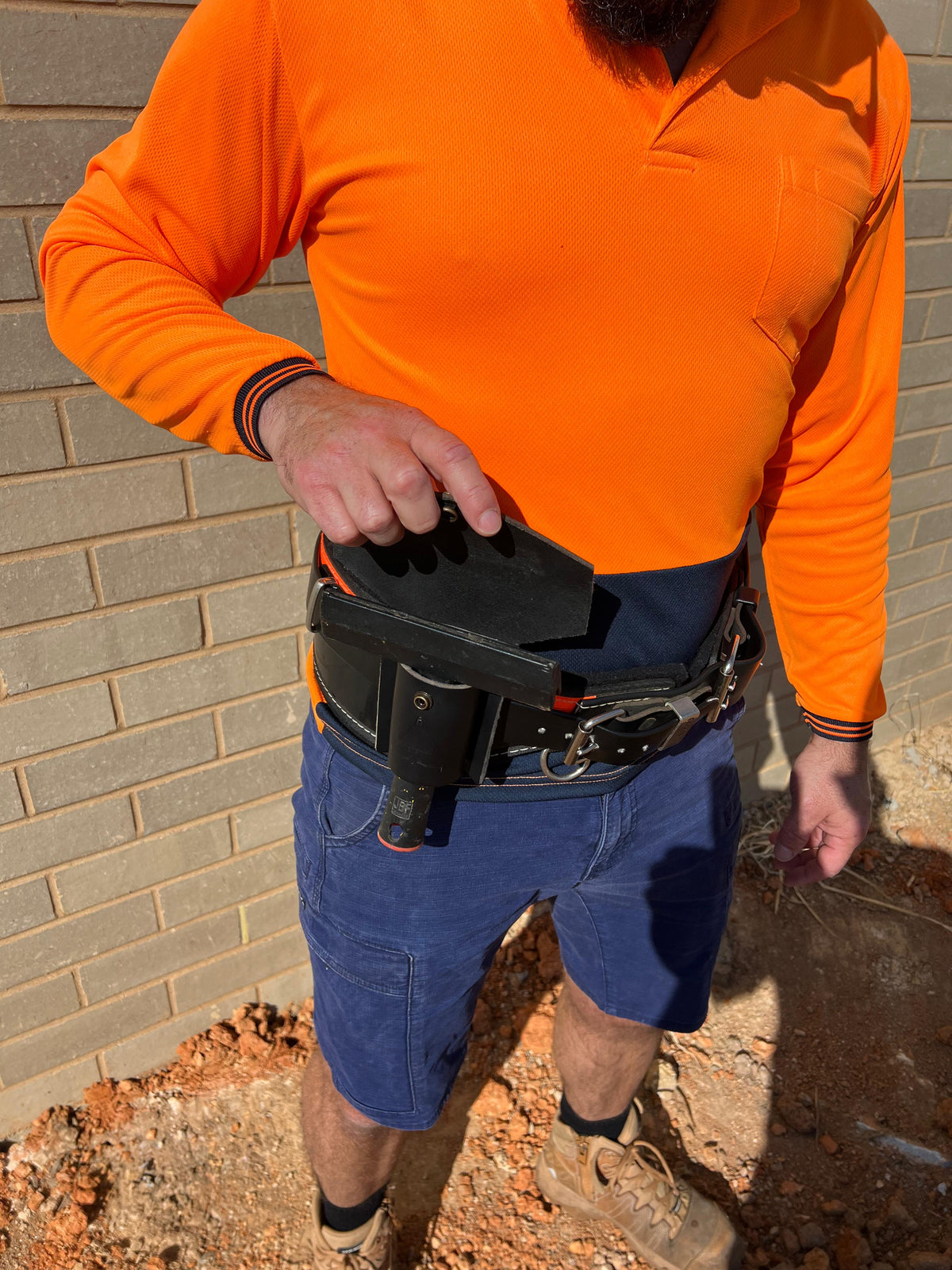 Supersonic Leather 6" Scraper Holster - for angled or straight scrapers